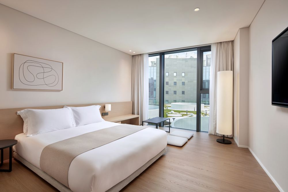 room-card-img-0